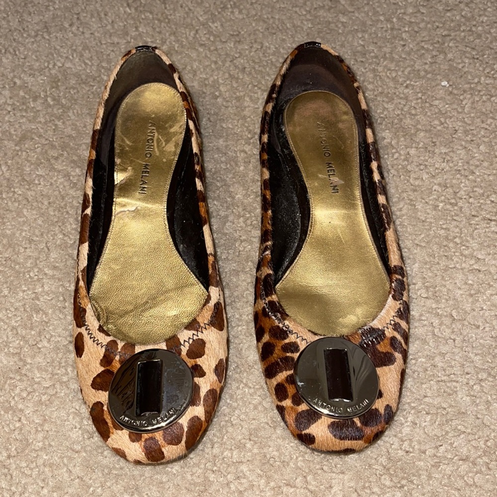 Antonio Melani flats